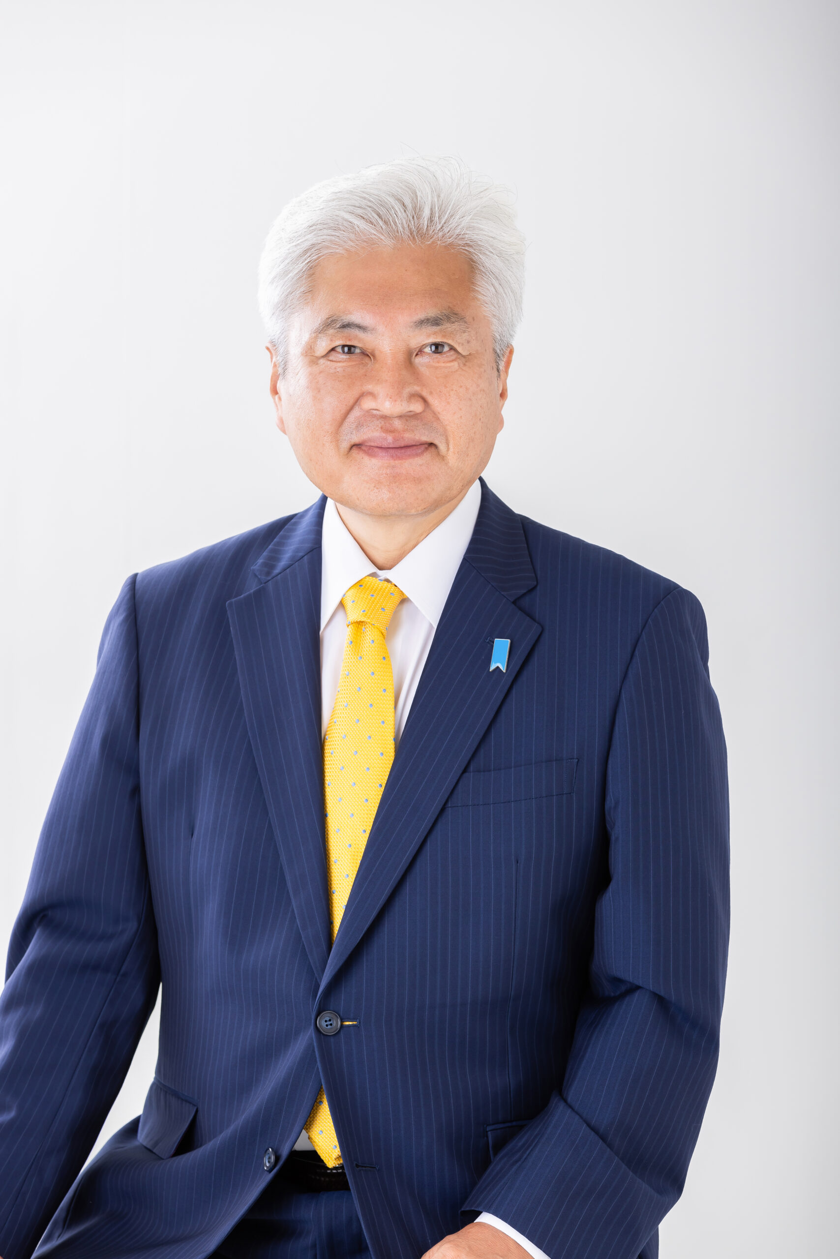 務台俊介